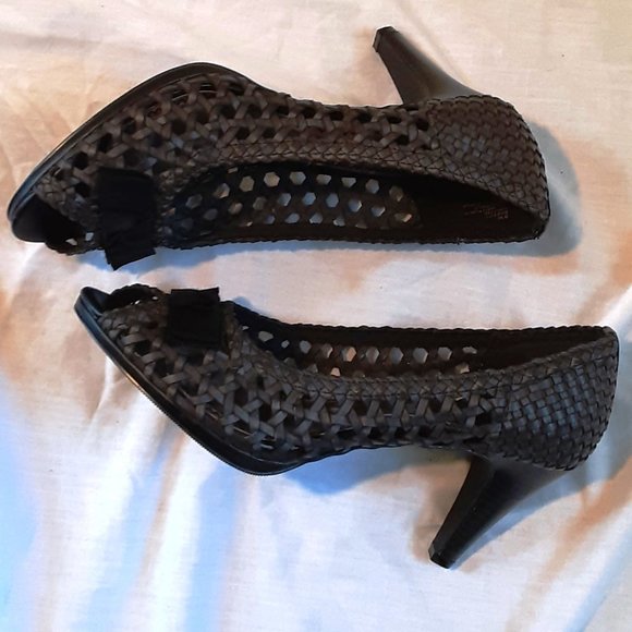 Bongo Vegan Open-Toed Heels NWOT - Picture 7 of 12
